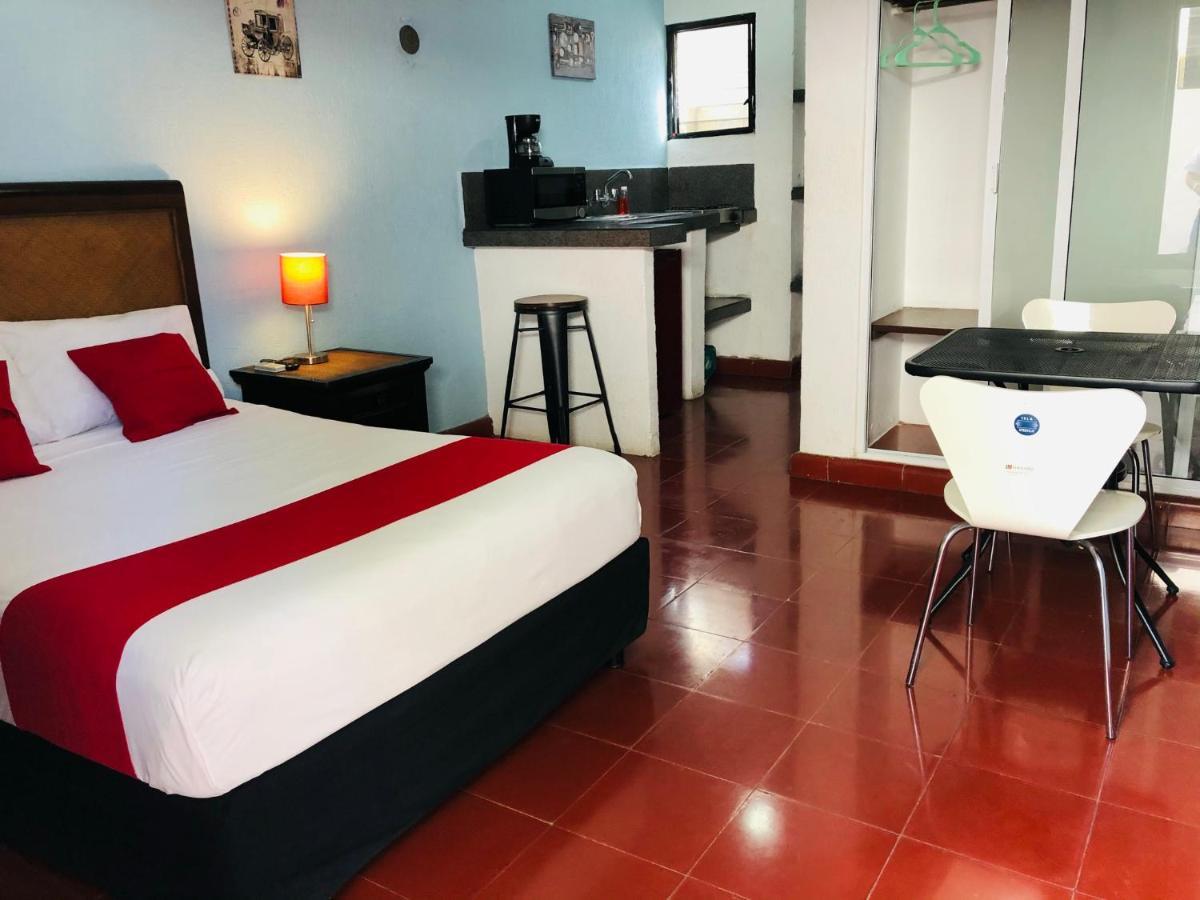 Hotel Dpas 52 Мерида Экстерьер фото